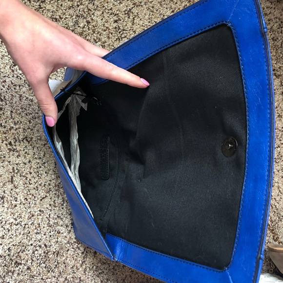 BCBGeneration clutch - Picture 5 of 7